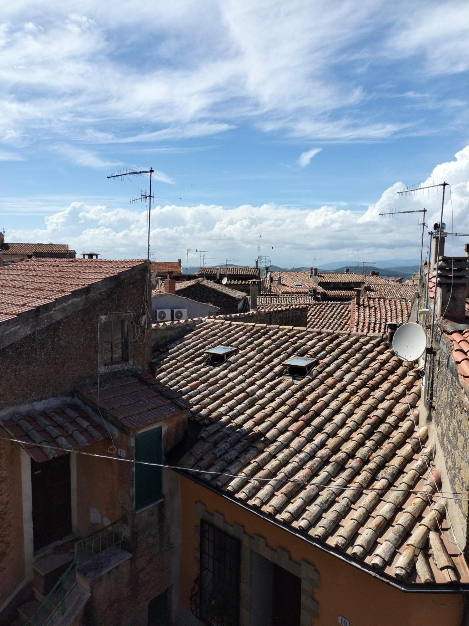 Piazza Varese Valentano Esterno foto